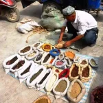 Spice_seller_Kashgar_market